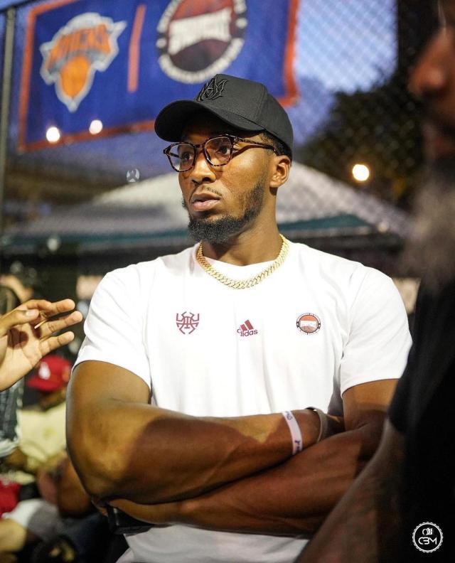 九游官网-爵士曾向尼克斯要价7首轮 锡伯杜更愿放弃巴雷特