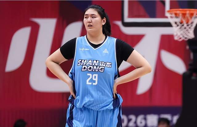 jiuyou.com-张子宇签约山东高速女篮是巨大失误，侯冰并不是知人善任的好教练